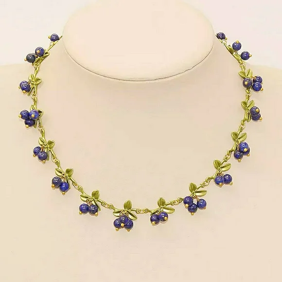 Currant Berry Necklace - Picture 2 of 3